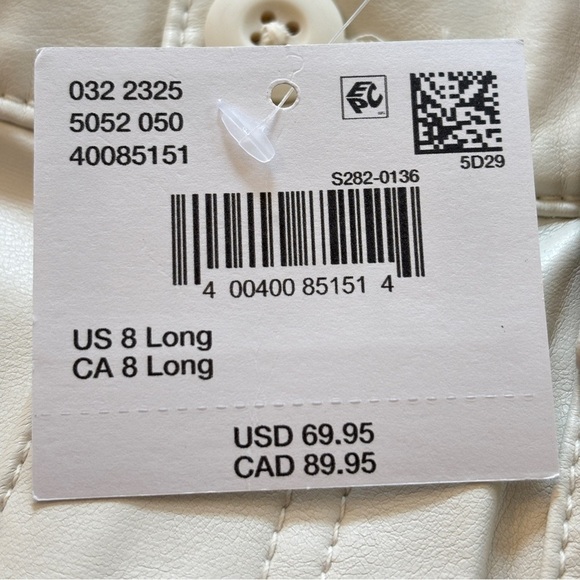 American Eagle Faux Leather Cream Elastic High Waisted Cargo Pants Size 8 Long - Picture 13 of 15